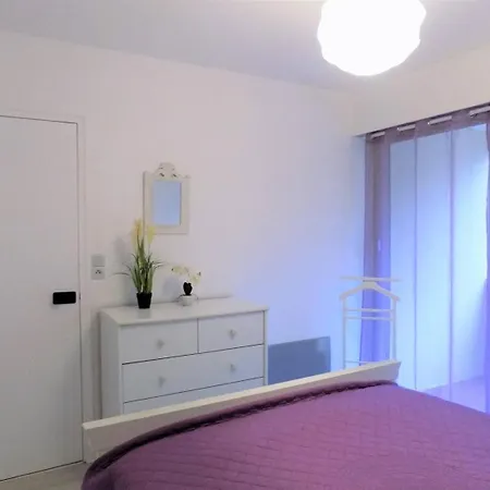 Georges De Didonne - Proche Et Centre-ville